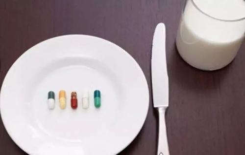 喜歡喝牛奶的你，這4點注意到了嗎？——《健康食品信息服務網》食品信息咨詢服務提醒